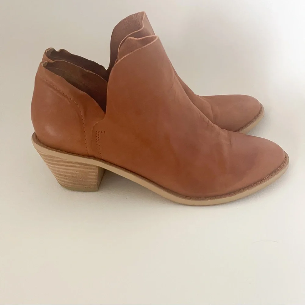 Kelsi Dagger Brooklynn Kenmare Booties